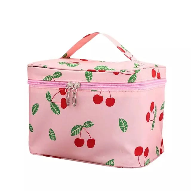 Grande trousse de toilette femme originale