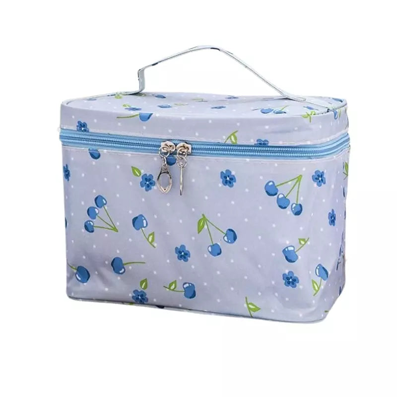 Grande trousse de toilette femme originale
