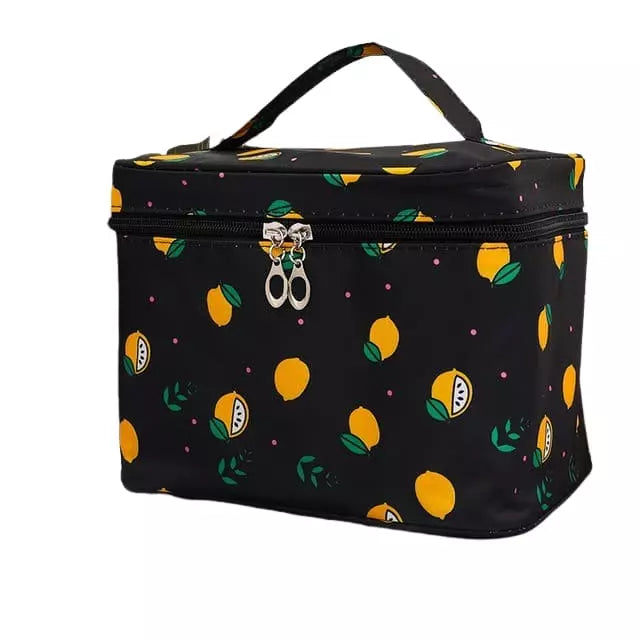 Grande trousse de toilette femme originale